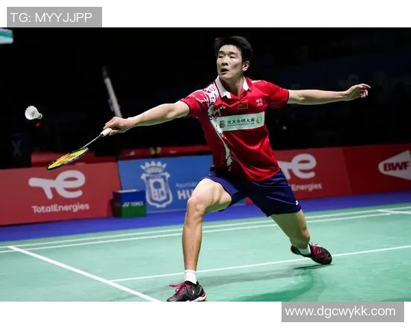 成都羽毛球队在世界锦标赛上的拼搏历程与荣耀时刻分享 成都羽毛球队在世界锦标赛上的拼搏历程与荣耀时刻分享