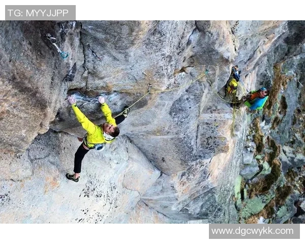 极限运动的团队精神:深入探讨西安极限运动队的默契配合与训练技巧 极限运动的团队精神:深入探讨西安极限运动队的默契配合与训练技巧