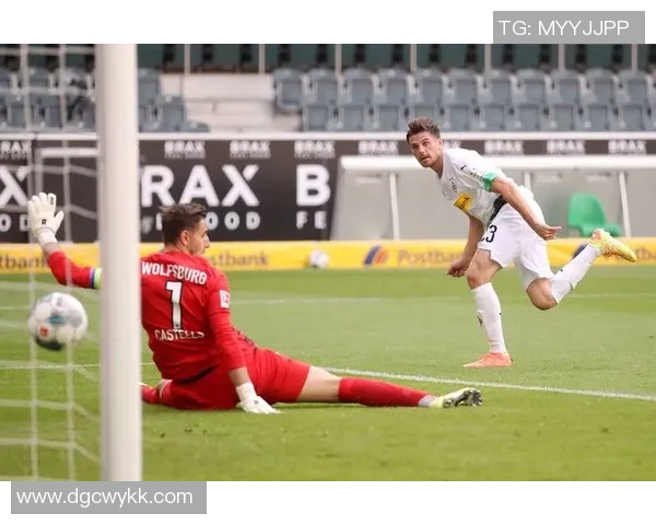 沃尔夫斯堡与门兴0-0闷和,德甲榜首之争悬而未决 沃尔夫斯堡与门兴0-0闷和,德甲榜首之争悬而未决